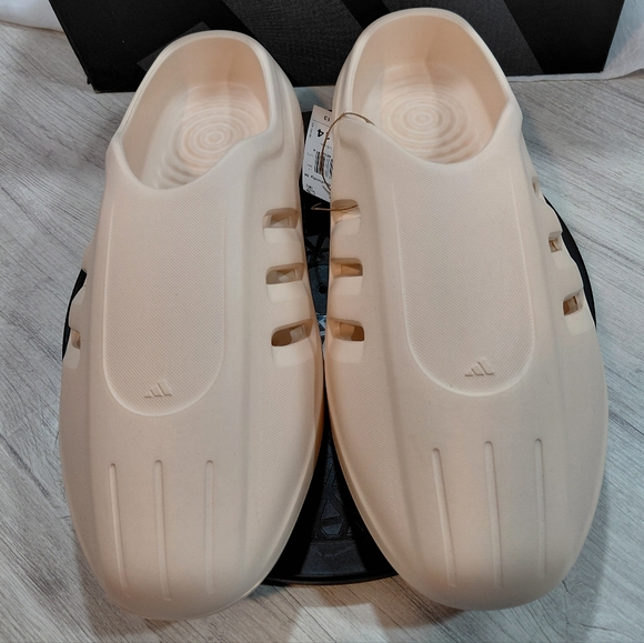 NEW Adidas Mens Adifom Futuristic Infinity Mule Warm Vanilla Slip-On Clogs SZ 13 - Picture 3 of 14